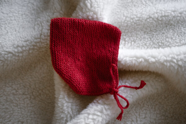 pixie hat raspberry