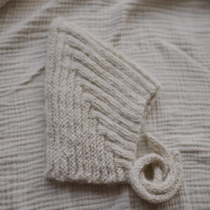 alpaca woolen pointy hat cream